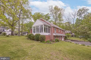 903 N Ridge Rd, Perkasie, PA 18944 - Photo 2