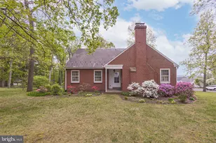 903 N Ridge Rd, Perkasie, PA 18944 - Photo 1