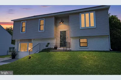 618 S Oxford Valley Road, Fairless Hills, PA 19030 - Photo 2