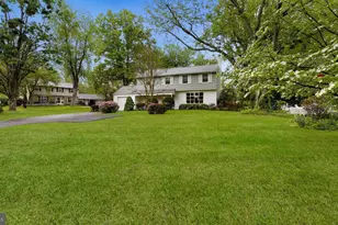 687 Bristol, Southampton, PA 18966 - Photo 4