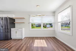25 Gun Rd, Levittown, PA 19057 - Photo 16