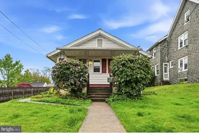 333 S 4th Street, Perkasie, PA 18944 - Photo 2