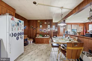 333 S 4th St, Perkasie, PA 18944 - Photo 14