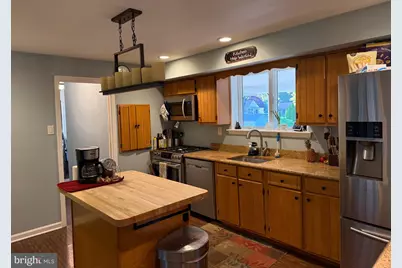 304 W Highland Avenue, Langhorne, PA 19047 - Photo 10