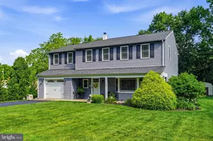 304 W Highland Ave, Langhorne, PA 19047 - Photo 2
