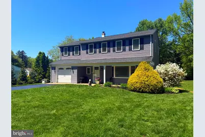 304 W Highland Avenue, Langhorne, PA 19047 - Photo 1