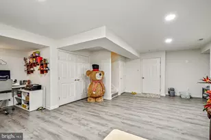80 Lilly Dr, Feasterville-Trevose, PA 19053 - Photo 16