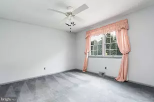 5780 Village Ln, Doylestown, PA 18902 - Photo 22
