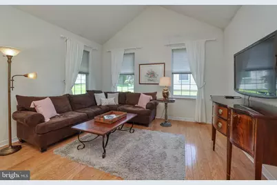 17 Black Eyed Susan Road, Langhorne, PA 19047 - Photo 8