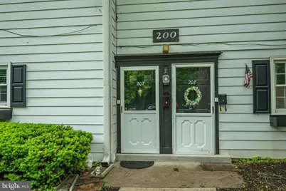 207 Yardley Commons, Yardley, PA 19067 - Photo 2