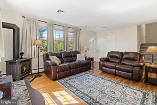 639 Upper State Rd, Chalfont, PA 18914 - Photo 2