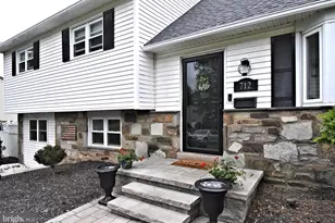 712 Ivyland Rd, Warminster, PA 18974 - Photo 4