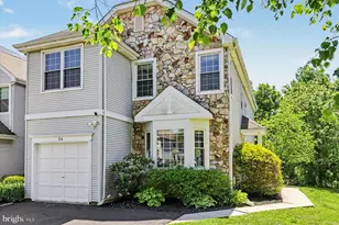 34 Yorkshire Dr, Newtown, PA 18940 - Photo 2