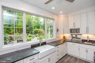 15 Dogwood Ln, Doylestown, PA 18901 - Photo 28