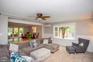 15 Dogwood Ln, Doylestown, PA 18901 - Photo 38