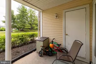 286 Juanita Ct, Levittown, PA 19057 - Photo 16