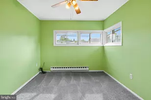31 Gentle Rd, Levittown, PA 19057 - Photo 12