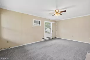 31 Gentle Rd, Levittown, PA 19057 - Photo 10