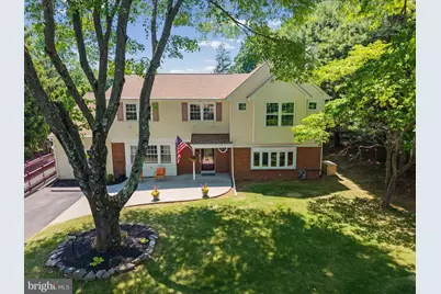 244 Wisteria Drive, Southampton, PA 18966 - Photo 2