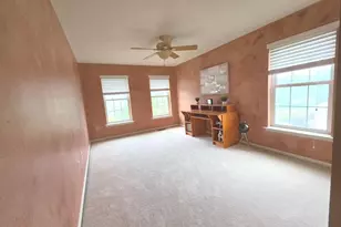 1021 Bartram Ln, Quakertown, PA 18951 - Photo 16