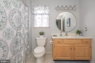 1021 Bartram Ln, Quakertown, PA 18951 - Photo 44