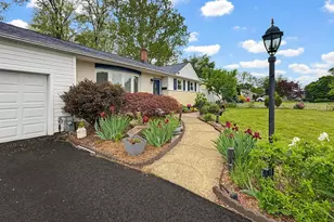 254 Allen Ln, Warminster, PA 18974 - Photo 6