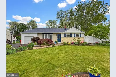 254 Allen Lane, Warminster, PA 18974 - Photo 2