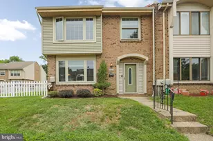 1109 Sheffield Ct, Bensalem, PA 19020 - Photo 2