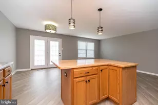 910 Vine St, Perkasie, PA 18944 - Photo 14