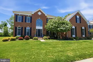 3 Delaney Dr, Newtown, PA 18940 - Photo 2