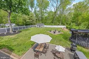 972 Log College Dr, Warminster, PA 18974 - Photo 30