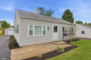 968 Willow St, Southampton, PA 18966 - Photo 1