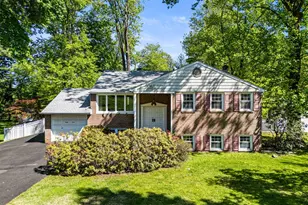 44 Hickory Dr, Churchville, PA 18966 - Photo 1