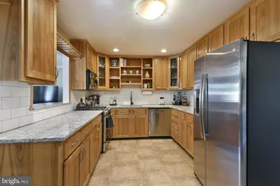 2 Jollybrook Road, Levittown, PA 19056 - Photo 12