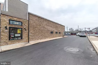 220 W Broad Street, Quakertown, PA 18951 - Photo 22