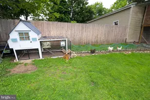 659 Belmont Ave, Southampton, PA 18966 - Photo 6