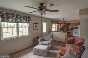 405 Waldon Rd, Langhorne, PA 19047 - Photo 6