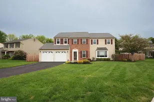 405 Waldon Rd, Langhorne, PA 19047 - Photo 2