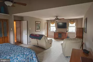 405 Waldon Rd, Langhorne, PA 19047 - Photo 24