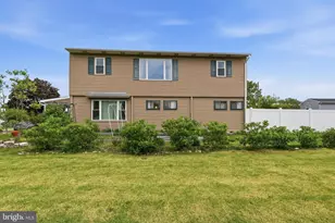 342 Chelsea Rd, Fairless Hills, PA 19030 - Photo 6