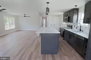 423 Hemlock Ave, Bensalem, PA 19020 - Photo 10