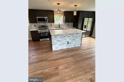 423 Hemlock Avenue, Bensalem, PA 19020 - Photo 2