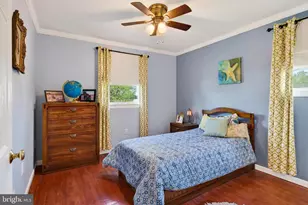 325 Acorn Dr, Warminster, PA 18974 - Photo 18