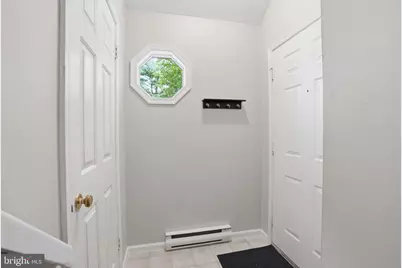 242 Sassafras Court, Warrington, PA 18976 - Photo 4