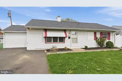 284 N Olds Boulevard, Fairless Hills, PA 19030 - Photo 2