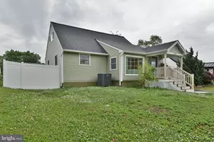120 Orchard Dr, Fallsington, PA 19054 - Photo 18