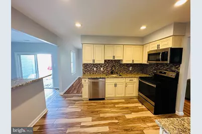 319 Canterbury Court, Newtown, PA 18940 - Photo 8