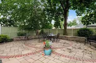 112-114 E State St, Doylestown, PA 18901 - Photo 6