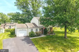 103 Olde Pilgrim Rd, Dublin, PA 18917 - Photo 2