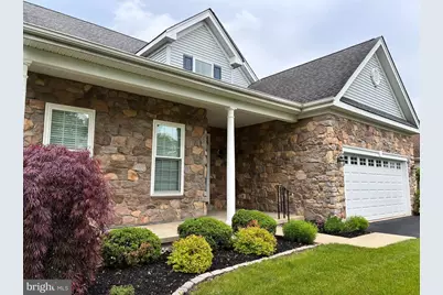405 Homestead Circle, Warrington, PA 18976 - Photo 2